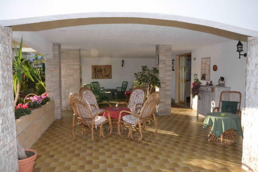 Residence Mare Verde Pietra Ligure Exterior foto